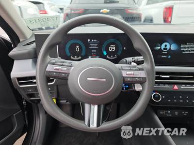 2025 Hyundai Sonata SEL - zdjęcie 10 z 37 - miniatura