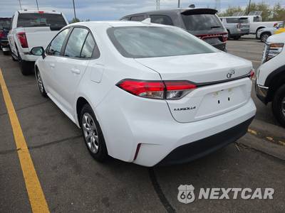 2025 Toyota Corolla LE Sedan - zdjęcie 6 z 32 - miniatura