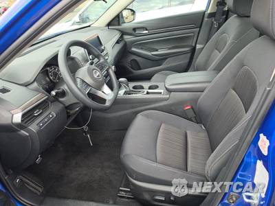 2025 Nissan Altima SV - zdjęcie 7 z 25 - miniatura