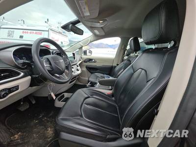 2023 Chrysler Pacifica Touring L 121.6" WB - zdjęcie 7 z 23 - miniatura