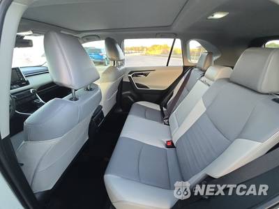 2021 Toyota RAV4 Limited - zdjęcie 13 z 20 - miniatura