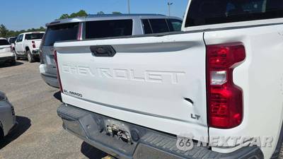 2022 Chevrolet Silverado 2500HD LT Crew Cab Medium Bed 1LT - zdjęcie 33 z 47 - miniatura