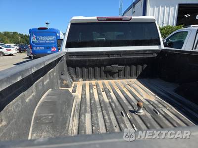 2022 Chevrolet Silverado 2500HD LT Crew Cab Medium Bed 1LT - zdjęcie 16 z 47 - miniatura