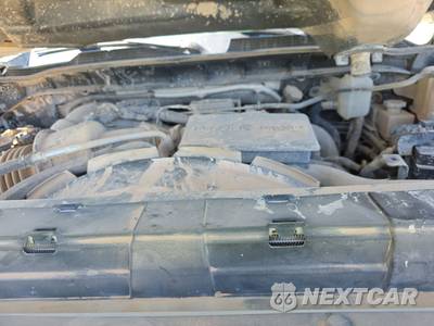 2022 Chevrolet Silverado 2500HD LT Crew Cab Medium Bed 1LT - zdjęcie 15 z 47 - miniatura
