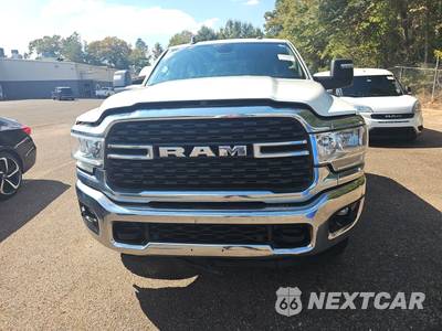 2024 Ram 2500 Big Horn Crew Cab Medium Bed - zdjęcie 2 z 31 - miniatura