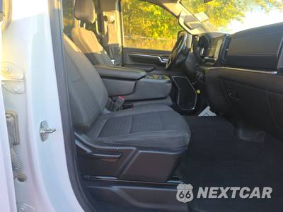 2024 Chevrolet Silverado 2500HD LT Crew Cab Medium Bed 1LT - zdjęcie 8 z 25 - miniatura
