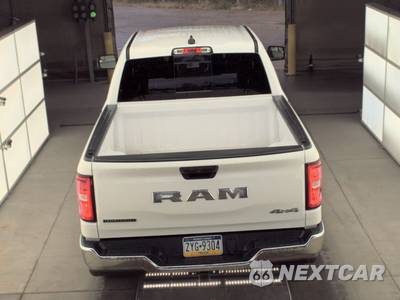 2025 Ram 1500 Big Horn Crew Cab Short Bed - zdjęcie 5 z 36 - miniatura