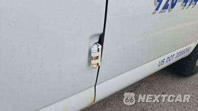 2015 Chevrolet Express 3500 Cargo Van 1WT 155.0" WB - zdjęcie 29 z 48 - miniatura