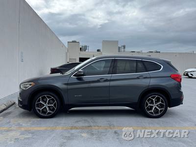 2016 BMW X1 Sports Activity Vehicle xDrive28i XLINE - zdjęcie 4 z 25 - miniatura