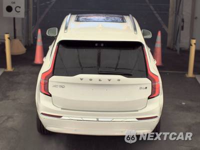 2026 Volvo XC90 B6 Plus 7-Passenger - zdjęcie 5 z 27 - miniatura