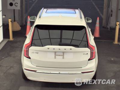 2026 Volvo XC90 B6 Plus 7-Passenger - zdjęcie 5 z 32 - miniatura