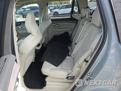 2026 Volvo XC90 B6 Ultra 7-Passenger - zdjęcie 13 z 27 - miniatura