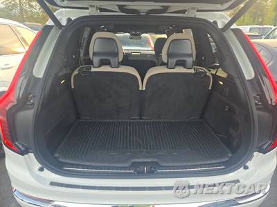 2026 Volvo XC90 B6 Plus 7-Passenger - zdjęcie 17 z 25 - miniatura