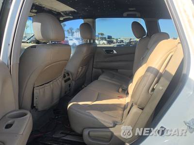 2015 Nissan Pathfinder Platinum - zdjęcie 13 z 41 - miniatura