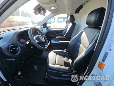 2021 Mercedes-Benz Metris Cargo Van 126.0" WB - zdjęcie 7 z 47 - miniatura