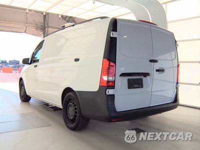 2021 Mercedes-Benz Metris Cargo Van 126.0" WB - zdjęcie 6 z 47 - miniatura