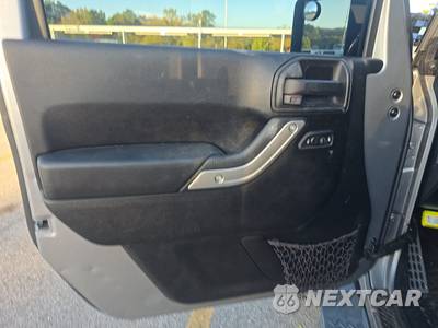 2016 Jeep Wrangler Unlimited Sport - zdjęcie 9 z 19 - miniatura