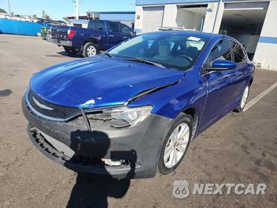 2015 Chrysler 200 Limited - zdjęcie 4 z 17 - miniatura