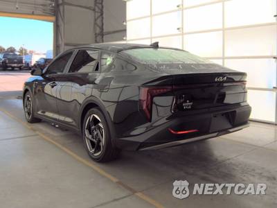 2025 Kia K4 EX - zdjęcie 6 z 18 - miniatura