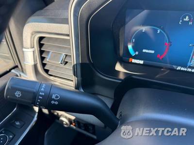 2025 Ford Super Duty F-450 Platinum Crew Cab Long Bed DRW - zdjęcie 23 z 75 - miniatura