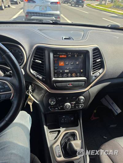 2014 Jeep Cherokee Latitude - zdjęcie 12 z 26 - miniatura