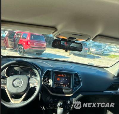 2014 Jeep Cherokee Latitude - zdjęcie 14 z 26 - miniatura