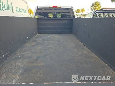 2018 Ford Super Duty F-450 Cab Chassis XL Crew Cab DRW - zdjęcie 17 z 17 - miniatura