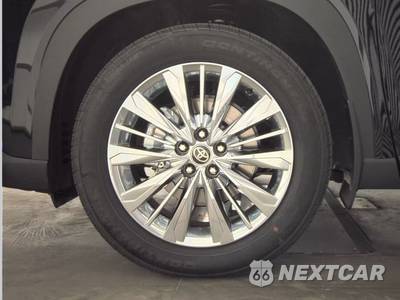 2026 Toyota Grand Highlander Platinum - zdjęcie 9 z 27 - miniatura