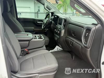 2021 Chevrolet Silverado 1500 LT Crew Cab Medium Bed 1LT - zdjęcie 5 z 18 - miniatura
