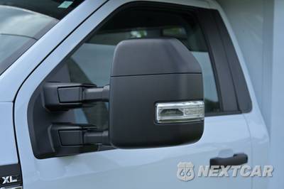 2026 Ford Super Duty F-550 Cab Chassis XL Regular Cab DRW - zdjęcie 34 z 47 - miniatura