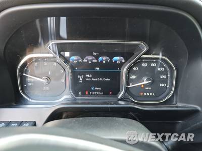 2019 GMC Sierra 1500 Denali Crew Cab Short Bed 5SA - zdjęcie 12 z 24 - miniatura