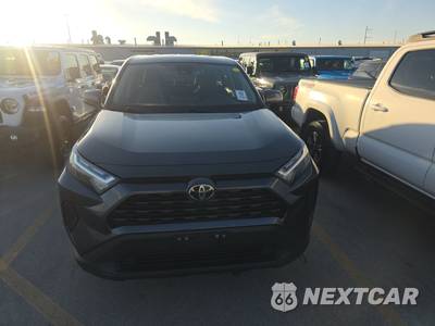 2023 Toyota RAV4 LE - zdjęcie 2 z 27 - miniatura