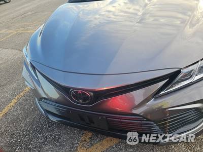 2023 Toyota Camry LE - zdjęcie 2 z 29 - miniatura