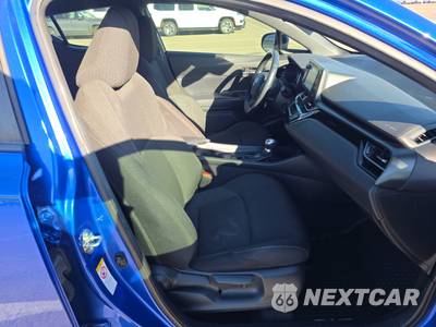 2018 Toyota C-HR XLE - zdjęcie 8 z 26 - miniatura