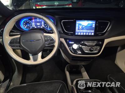 2020 Chrysler Pacifica Limited 121.6" WB - zdjęcie 11 z 26 - miniatura