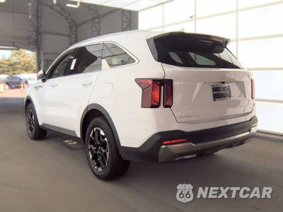 2024 Kia Sorento S - zdjęcie 6 z 31 - miniatura
