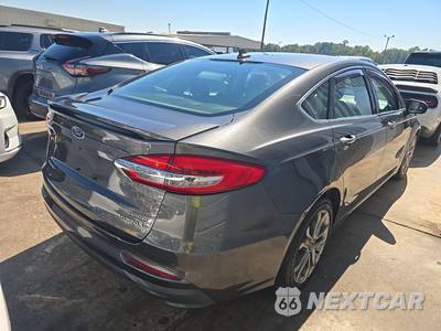 2019 Ford Fusion Hybrid Titanium - zdjęcie 4 z 30 - miniatura