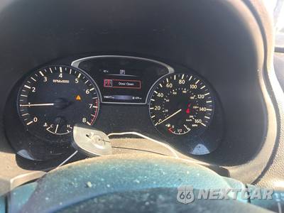 2017 Nissan Altima 2.5 SR - zdjęcie 12 z 50 - miniatura