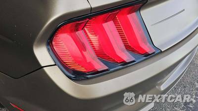 2020 Ford Mustang GT Premium Coupe - zdjęcie 23 z 35 - miniatura