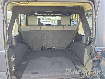 2008 Jeep Wrangler Unlimited X - zdjęcie 16 z 37 - miniatura