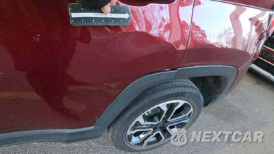 2022 Jeep Compass Limited - zdjęcie 30 z 42 - miniatura