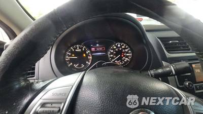 2016 Nissan Altima 2.5 SV - zdjęcie 20 z 44 - miniatura