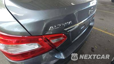 2016 Nissan Altima 2.5 SV - zdjęcie 37 z 44 - miniatura