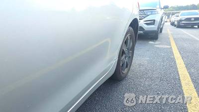2008 Toyota Camry LE - zdjęcie 70 z 74 - miniatura