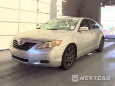 2008 Toyota Camry LE - zdjęcie 1 z 74 - miniatura