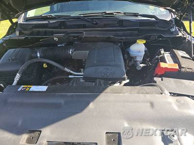 2024 Ram 1500 Classic SLT Extended Cab Medium Bed - zdjęcie 16 z 17 - miniatura