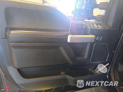 2018 Ford F-150 Lariat Extended Cab Medium Bed w/Rear Doors - zdjęcie 9 z 23 - miniatura