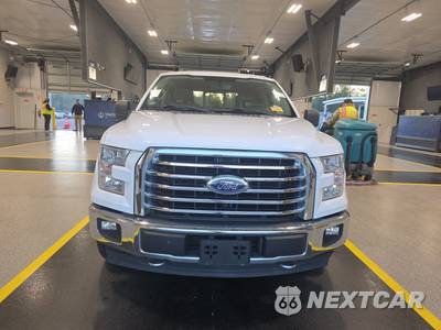 2017 Ford F-150 XLT Crew Cab Short Bed - zdjęcie 2 z 25 - miniatura