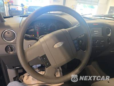 2005 Ford F-150 XLT Extended Cab Medium Bed w/Rear Doors - zdjęcie 10 z 37 - miniatura