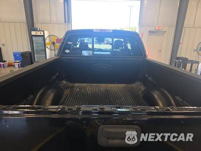 2005 Ford F-150 XLT Extended Cab Medium Bed w/Rear Doors - zdjęcie 16 z 37 - miniatura